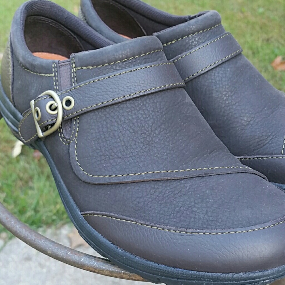 Merrell Dassie Buckle Casual Shoes ~ Espresso